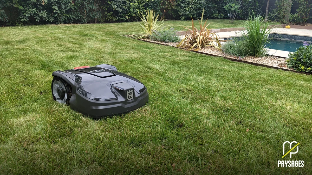 3 avantages d’un robot tondeuse